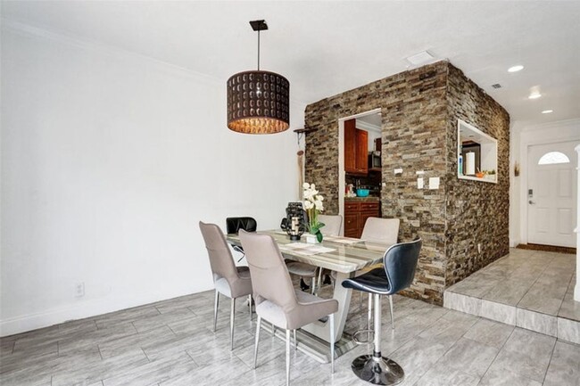 Photo - 8226 NW 8th Pl