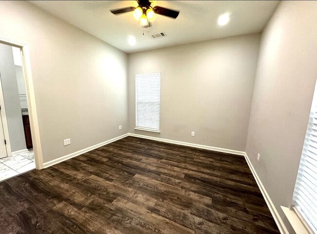 Photo - 461 Ridge Rd.
