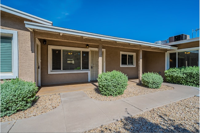 818 W Osborn Rd Unit B