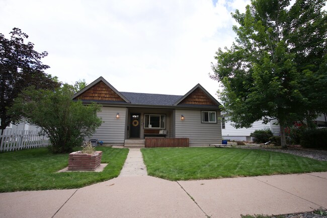 Building Photo - 4320 Winona Ct Unit 4320 Winona