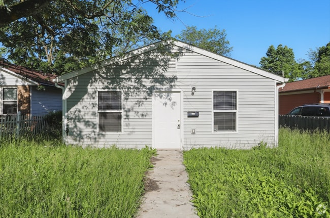 Building Photo - 3116 N Colorado Ave Rental