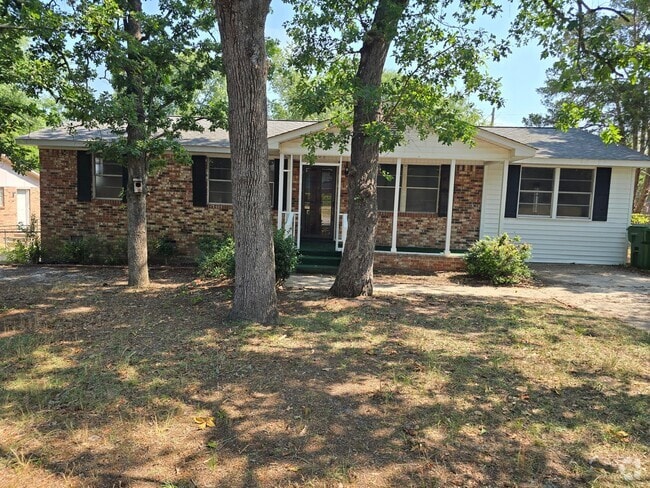Building Photo - Southeast Columbia Rental
