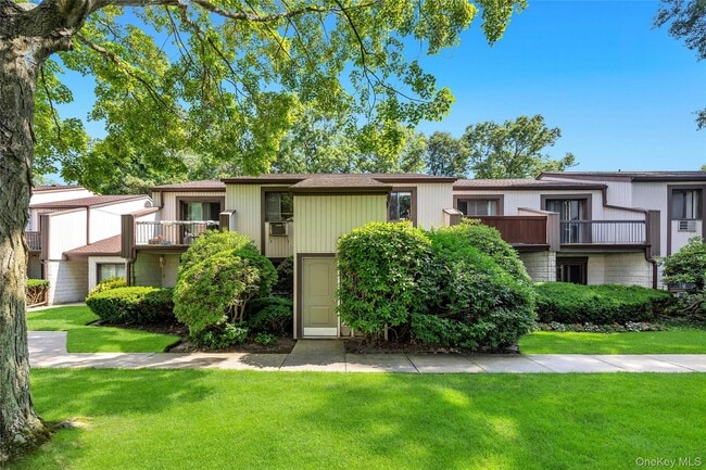 Building Photo - 31 Richmond Blvd Unit 1B