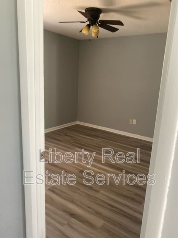 Photo - 116 Mattie St Unit Apt 10