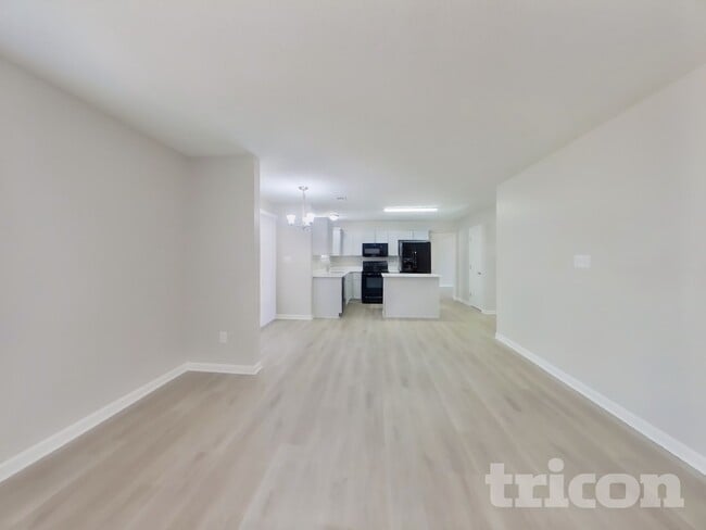 Photo - 7906 Kingston Dr