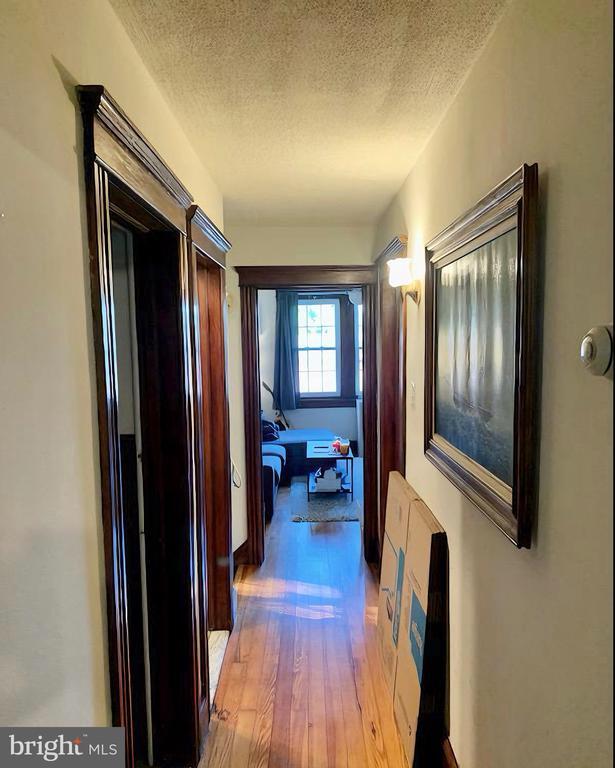 Building Photo - 715 Hallowell St Unit 2 Rental