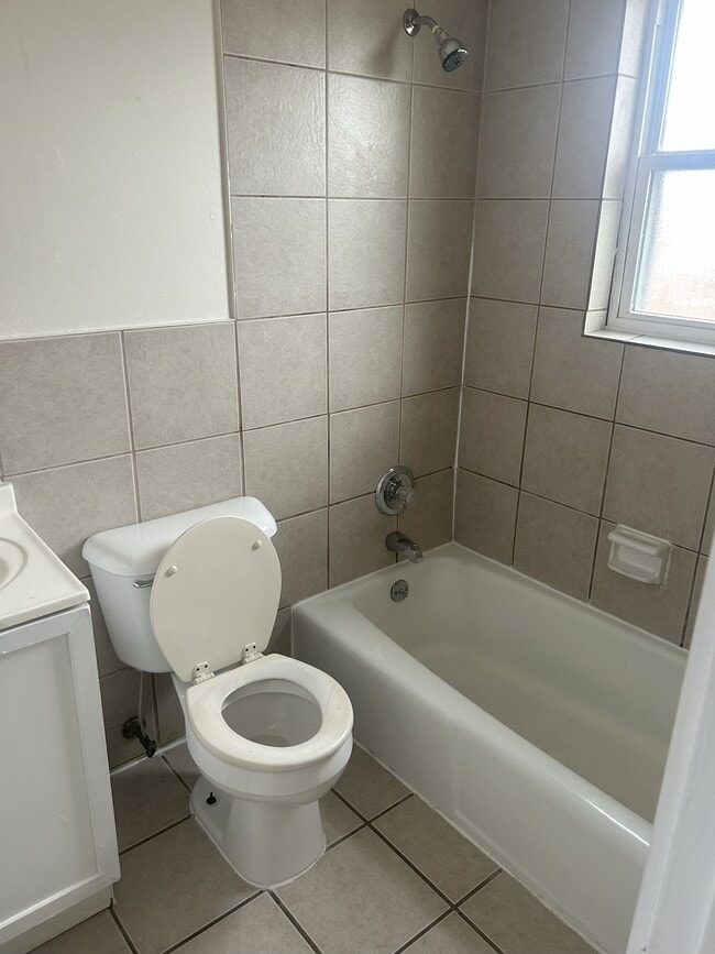 Photo - Kendall Arms