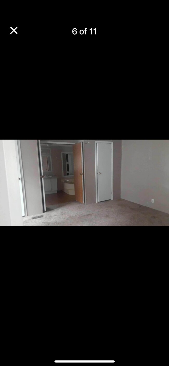 Photo - 304 Jefferson St