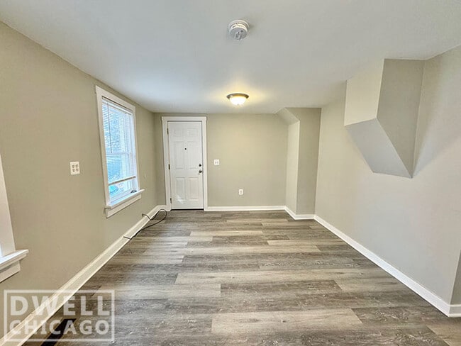 Photo - 1154 W 17th St Unit CH1