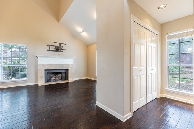 Photo - 16111 Santa Cathrena