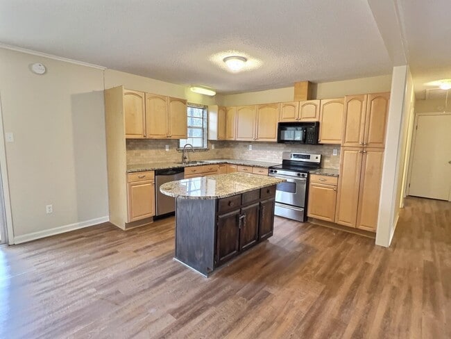 Photo - 514 Jeffrey Ln