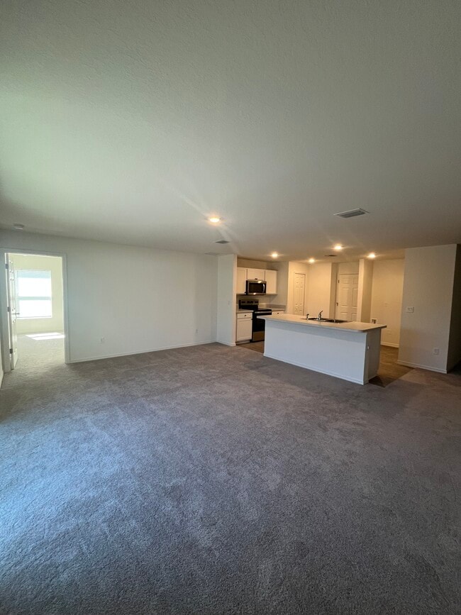 Photo - 27 Wood Cedar Dr