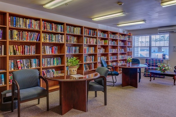 Idlewild Creek  Apartments