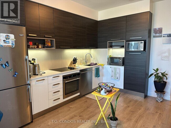 Photo - 36 Park Lawn Rd Unit 1506