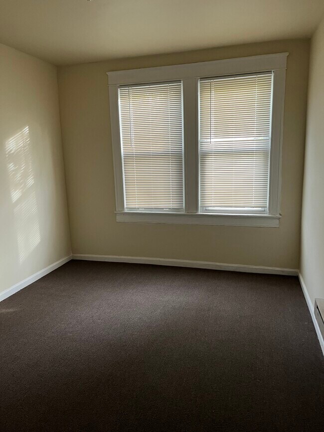 Photo - 1815 E 29th St Unit 1