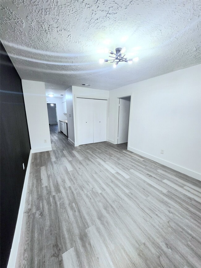 Photo - 6824 W Fuqua St