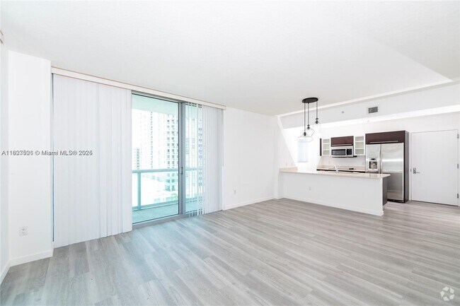 Building Photo - 333 NE 24th St Unit 901 Rental