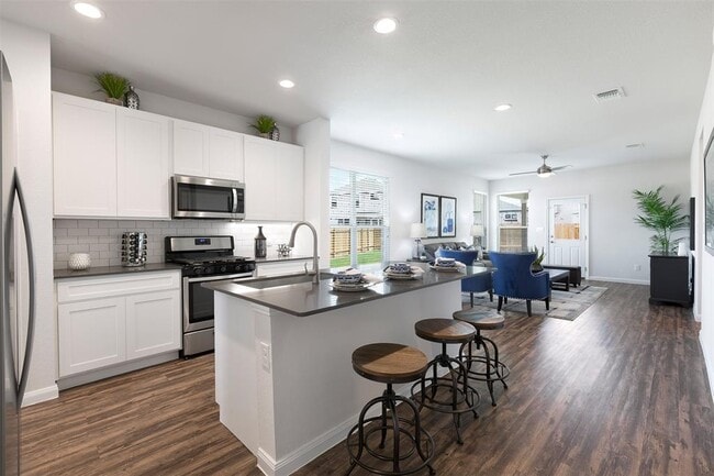 Photo - 208 San Gabriel River Rd House