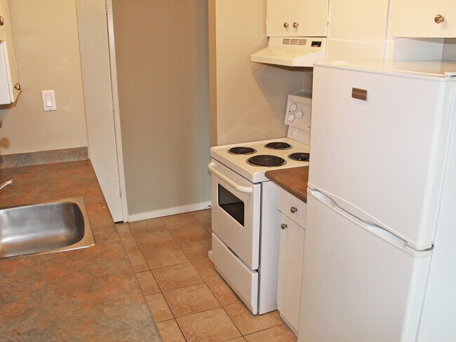 Photo - Ingle Apartments