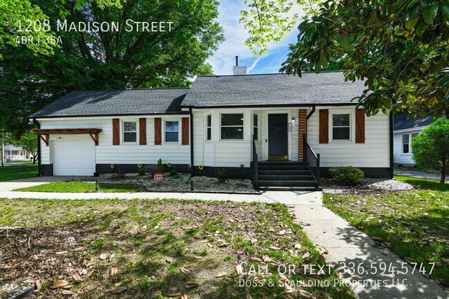 Photo - 1208 Madison St