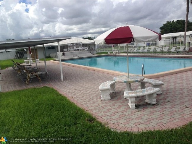 Photo - 2851 E Golf Blvd Unit 204