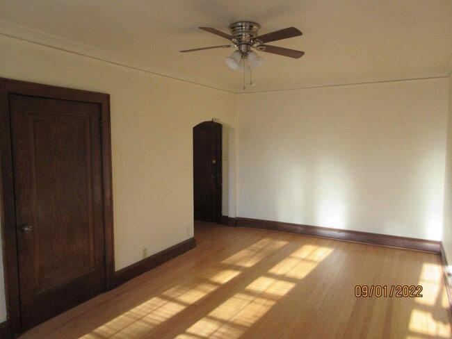 Photo - Available June 2026 Gorgeous Studio Beautiful Remodeled Apartment Unit 04
