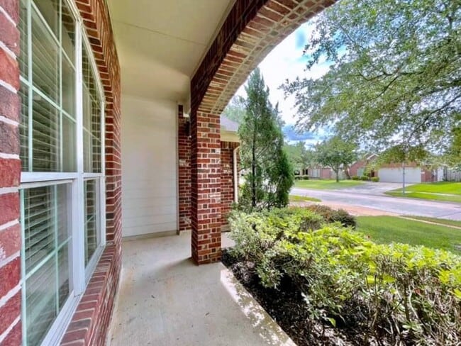 Photo - 6722 Lilacbrook Ct