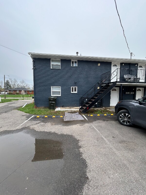 Photo - 751 Kingsford Rd Unidad C