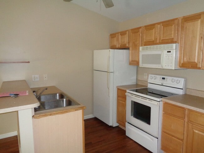 Photo - 134 Hemlock Dr