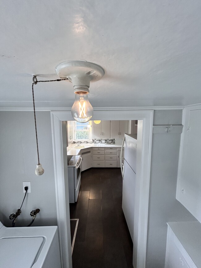 Photo - 1716 NE 14th St Unit A