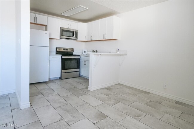 Photo - 212 Orland St Unit 28