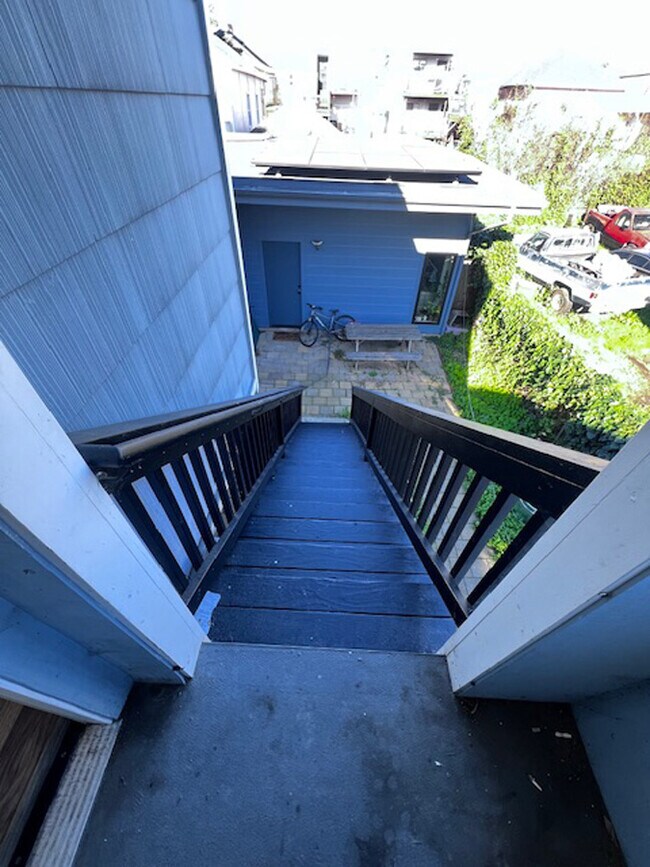 Photo - 722 30th St Unidad UPPER