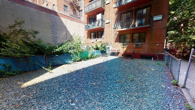 Photo - 10252 67th Rd