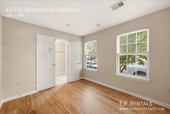 Photo - 46030 Bayswater Terrace