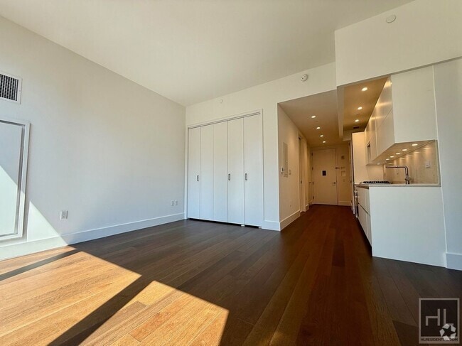 Building Photo - East 44th Street Rental
