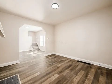 Photo - 154 N Central Ave