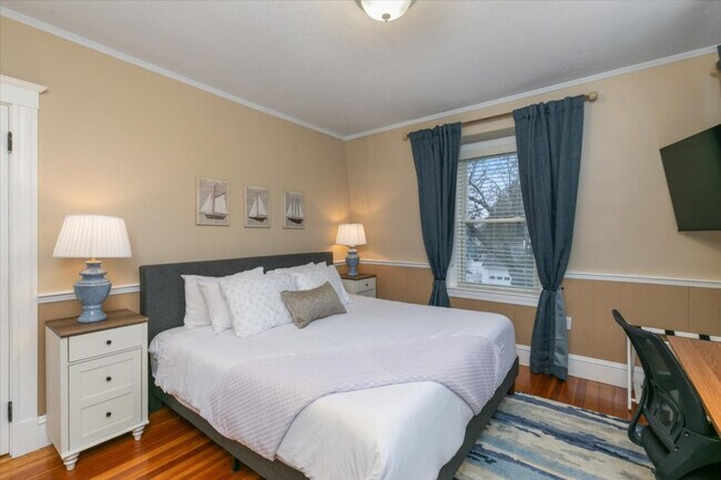 46-48-48 Russell St Unit SI FL2-ID1328028P