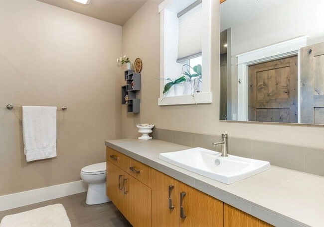 Photo - Spacious Tetherow Home with Community Amenities