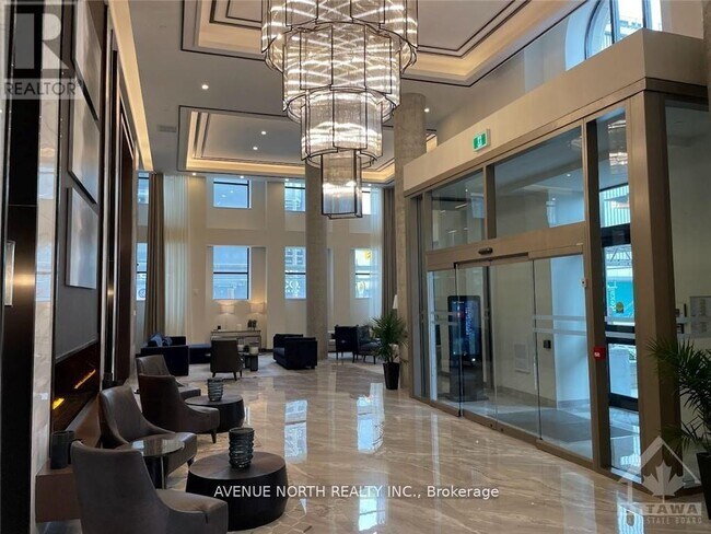 Photo - 180 Metcalfe St