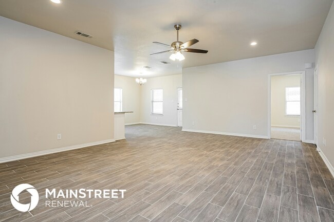 Photo - 1229 E Harvey Ave