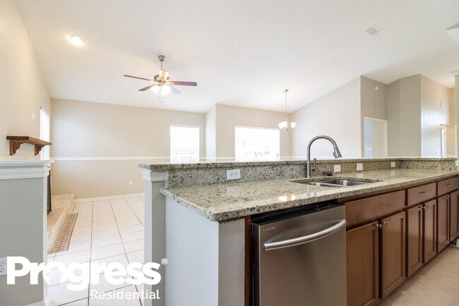 Photo - 593 Brightview Dr