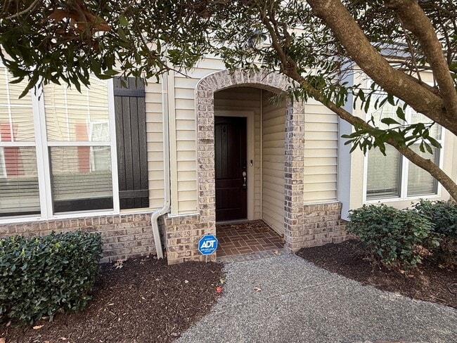 Photo - 2BR & 2BA Condo in Central Location w/Garage-Available 06/22/26