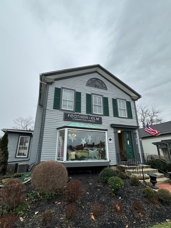 Building Photo - 219 N Main St Unit 219 N. Main St- Apartment