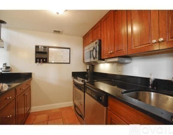 Photo - 68 Baldwin St Unit 21