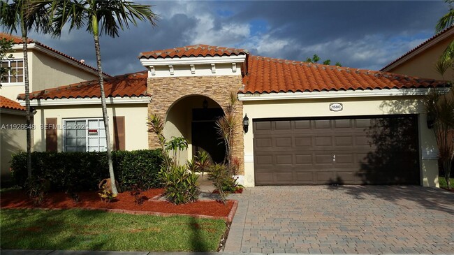 Building Photo - 1580 NE 35th Ave