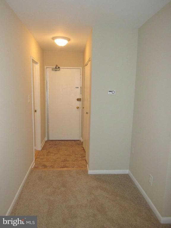 Building Photo - 1830 Columbia Pike Unit 411