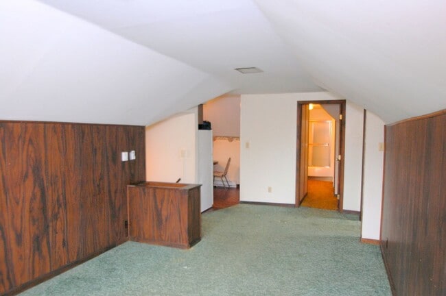 Photo - 312 E Washington St Unit 312 E Washington Apt C