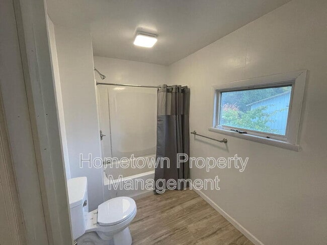 Photo - 272 River Rd House