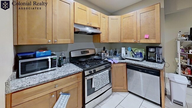 Photo - 76 Egmont St Unit 3