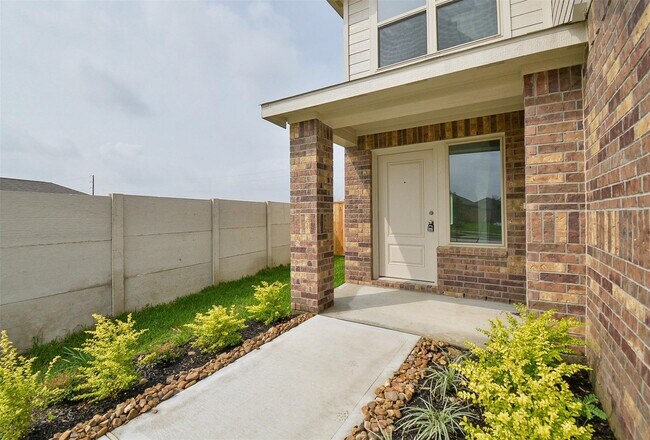 Photo - 18566 Cepagatti Dr